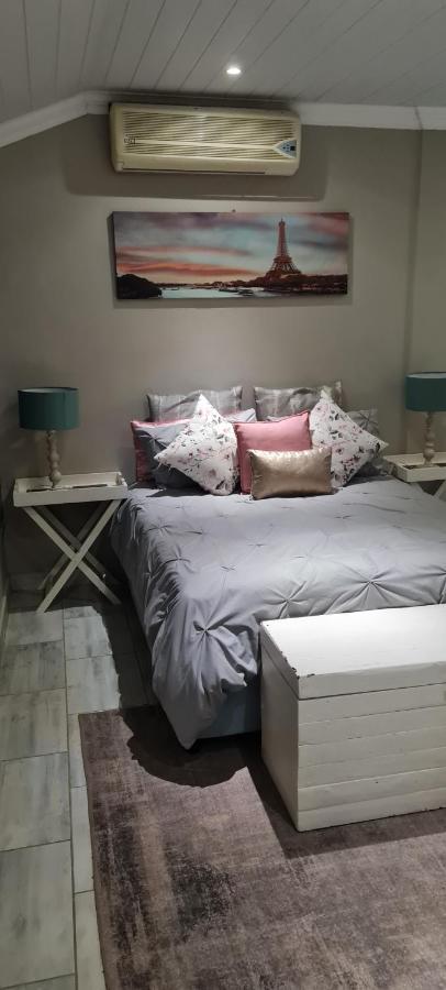 Bayswater Guest Rooms บลูมฟอนเทน ภายนอก รูปภาพ
