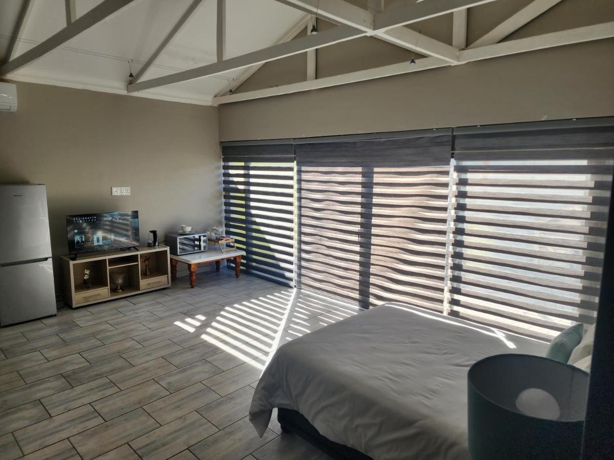 Bayswater Guest Rooms บลูมฟอนเทน ภายนอก รูปภาพ