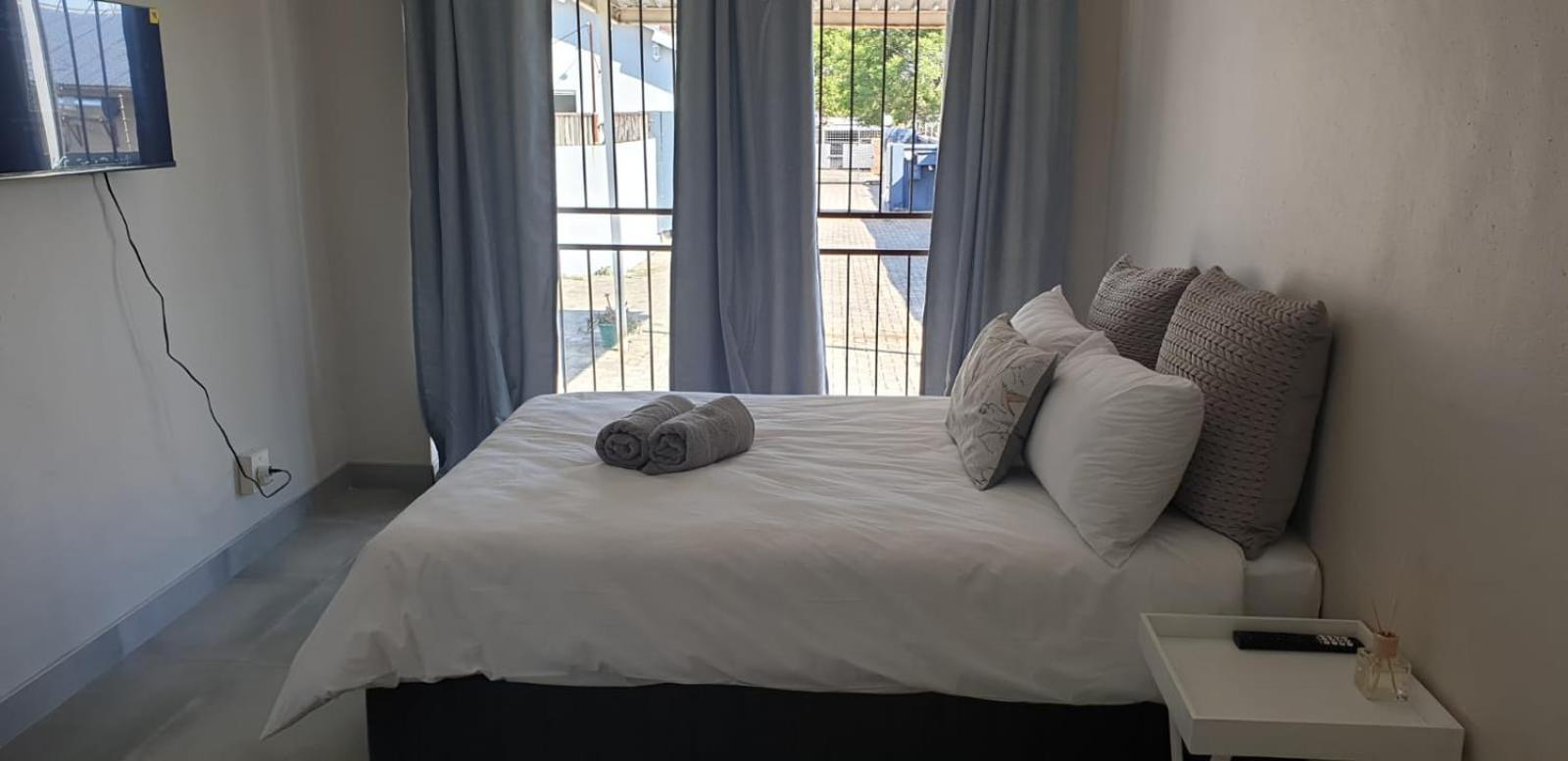 Bayswater Guest Rooms บลูมฟอนเทน ภายนอก รูปภาพ
