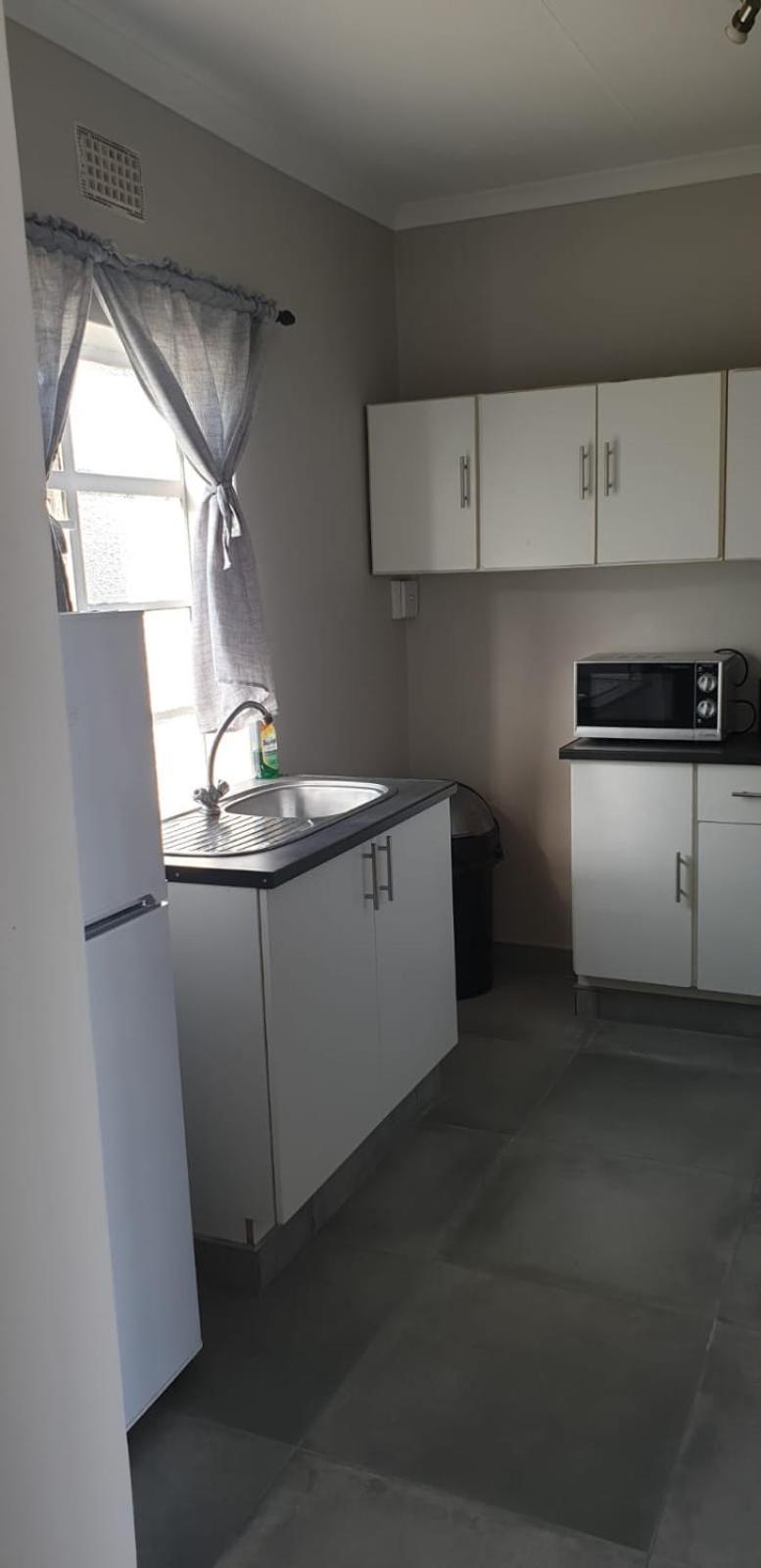 Bayswater Guest Rooms บลูมฟอนเทน ห้อง รูปภาพ